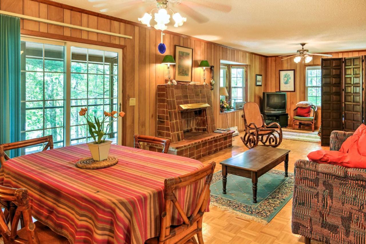 Lakefront Mountain Rest Cottage With Gas Fireplace! Walhalla 外观 照片